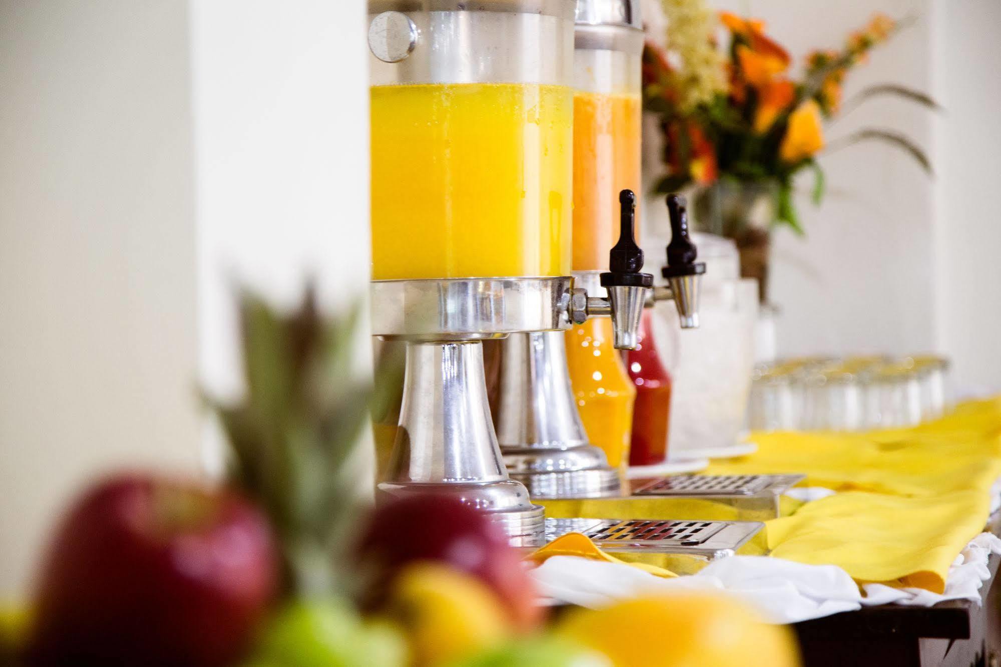 Hotel Dan Inn Express Ribeirao Preto By Nacional Inn エクステリア 写真